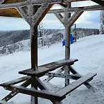 Tesak-cernava Chvalčov