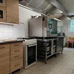 Tesak-cernava Konukevi Chvalčov