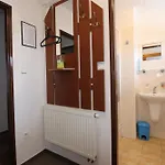 Konukevi Tesak-cernava