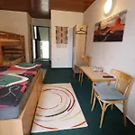 Tesak-cernava Guest house