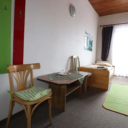 Tesák-čerňava Casa de hóspedes