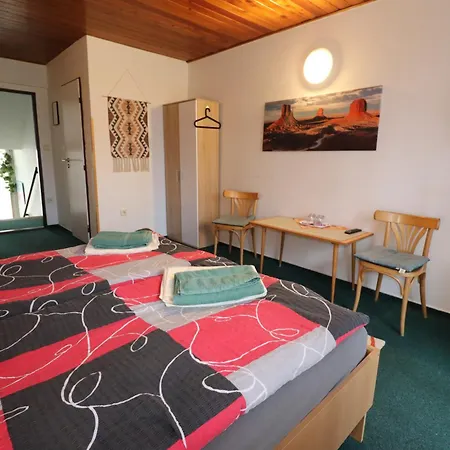 Guest house Tesak-cernava *