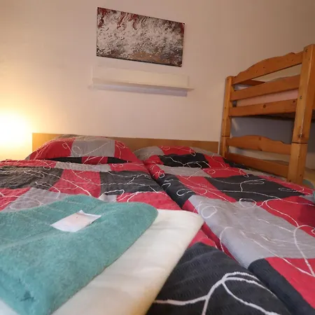 Guest house Tesak-cernava *